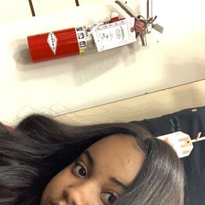 Meet your Posher, Alexis